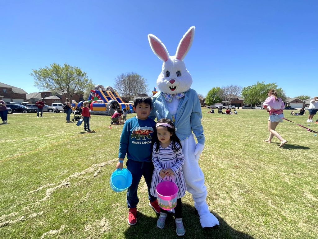 Children at the Travis Ranch Easter egg hunt
