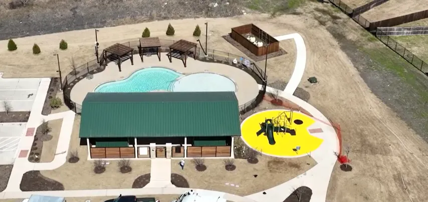 Overview of the Travis Ranch second pool